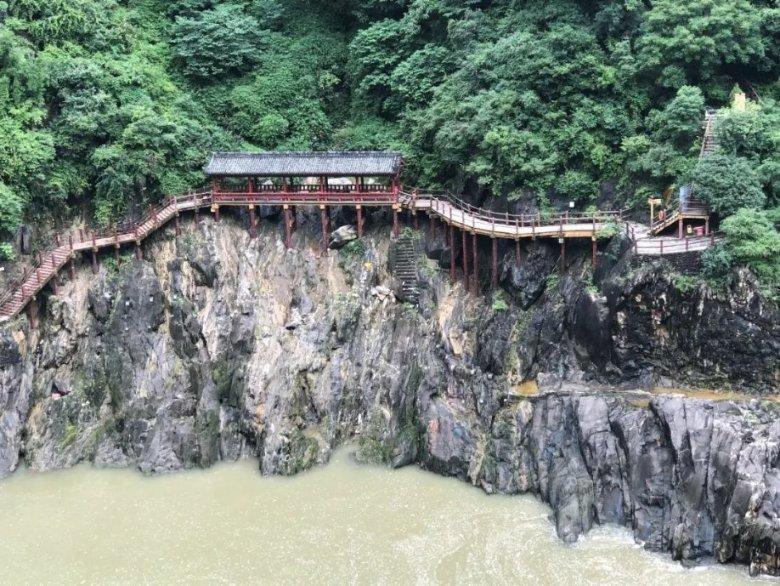 捷途JMK旅行者银龙之翼上市 官方改装2.0T四驱